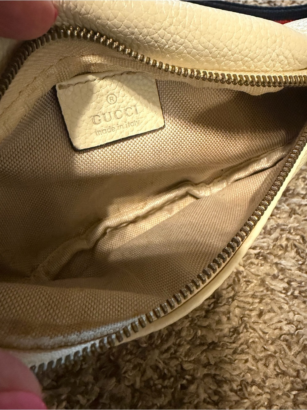 Authentic Gucci Beltbag Belt Logo Ivory Leather - Picture 5 of 8